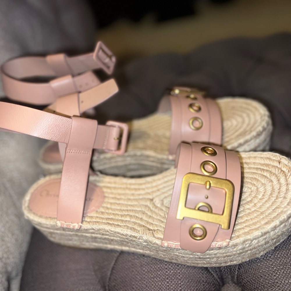 Dior, calf skin espadrille in Rose (Nude)